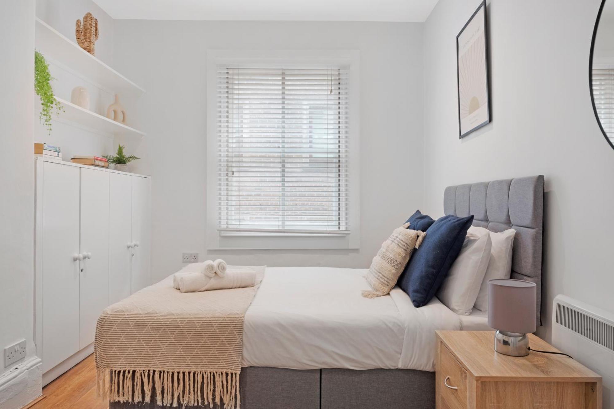 2 Bed Piccadilly Apartment 1 Londra Esterno foto