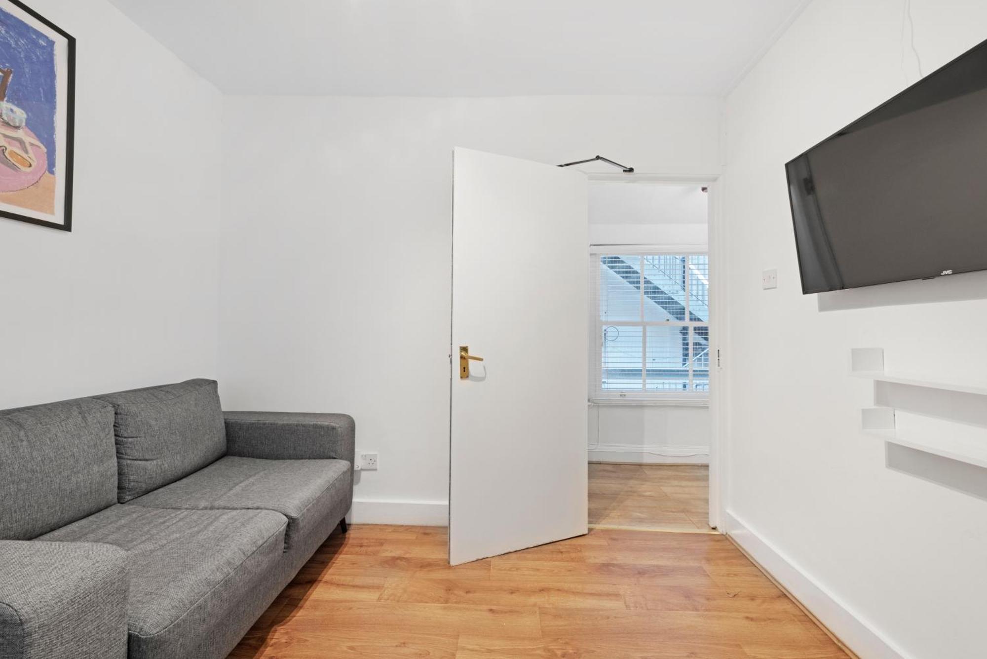 2 Bed Piccadilly Apartment 1 Londra Esterno foto
