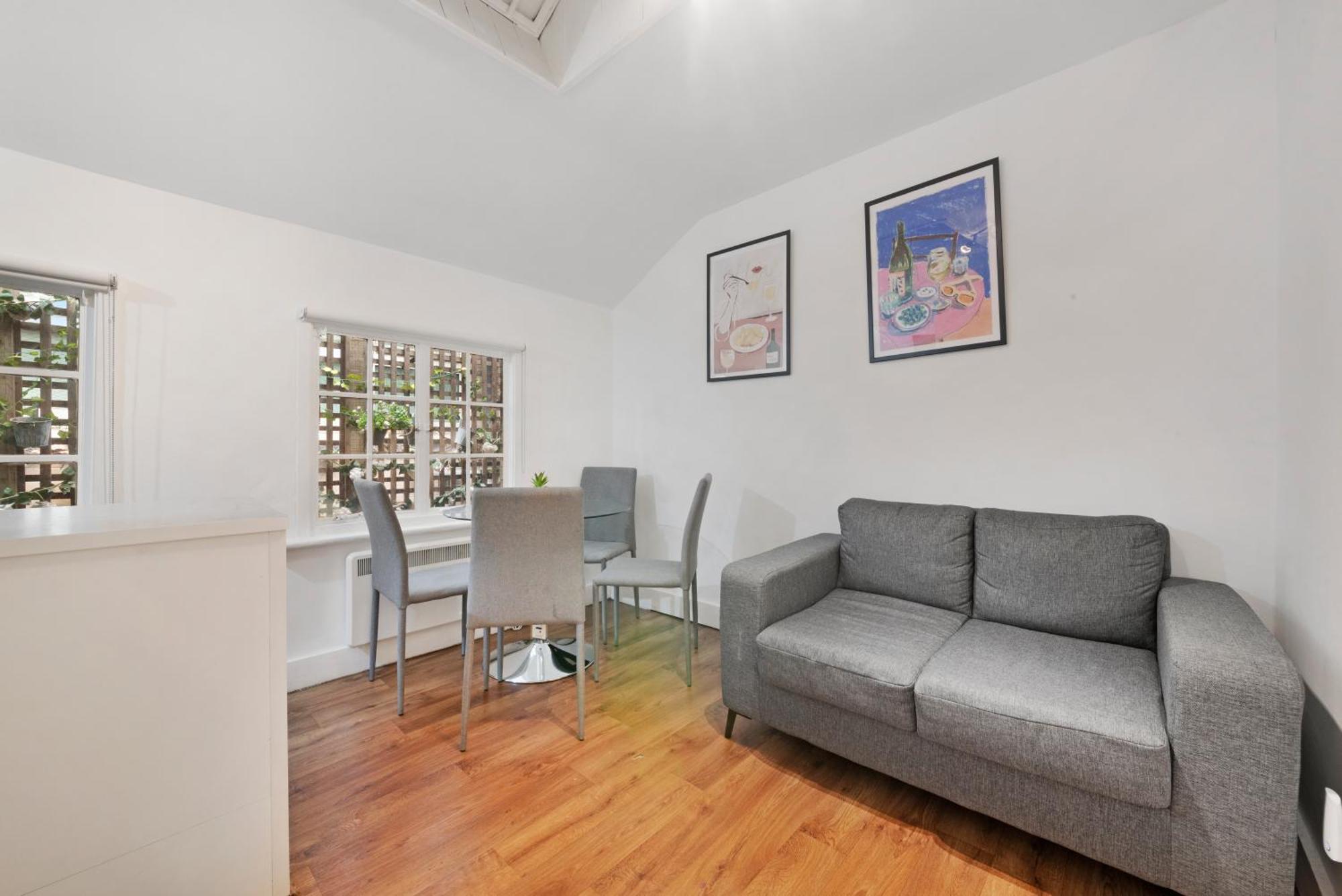 2 Bed Piccadilly Apartment 1 Londra Esterno foto